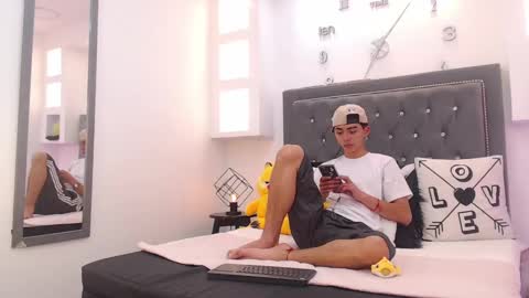 Maiky Cooper online show from 03-08-25, 04:12