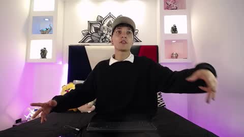 Maiky Cooper online show from 03-09-25, 08:40