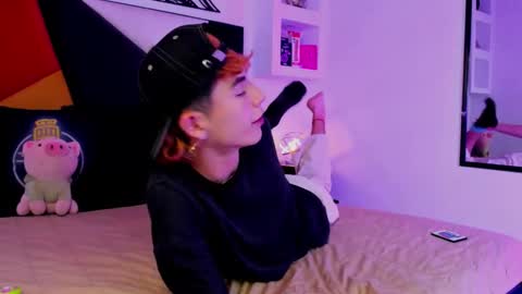 Maiky Cooper online show from 12-15-25, 08:13