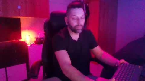 Mailman79 online show from 02-15-26, 04:20