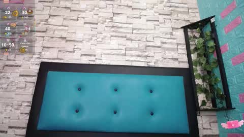  MAILY CAN  online show from 10-09-25, 01:42