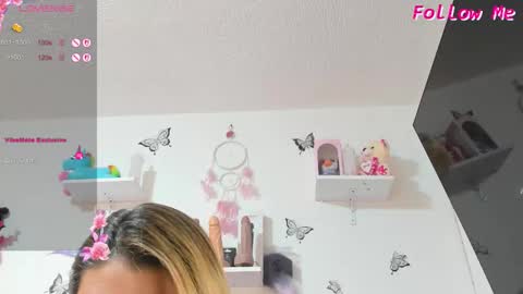 Maylin  online show from 10-21-25, 08:31