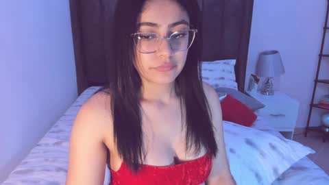 Snapshot of maite_kanes chatting on 02-08-25, 06:33 Maite online show from 02-08-25, 06:33