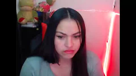 Hello friends Im on another account    online show from 12-08-24, 06:54