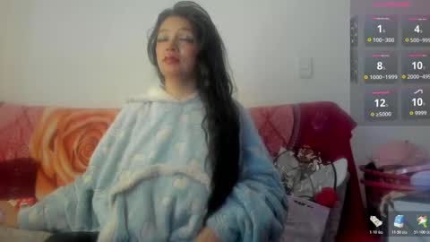Snapshot of maitte_love chatting on 03-19-26, 08:18 maitte_love online show from 03-19-26, 08:18