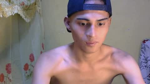 Snapshot of majestic_anne chatting on 05-03-26, 12:44 Annalyn online show from 05-03-26, 12:44