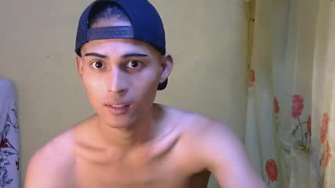 Snapshot of majestic_anne chatting on 05-11-26, 06:38 Annalyn online show from 05-11-26, 06:38