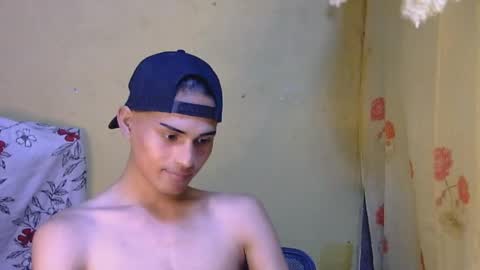 Snapshot of majestic_anne chatting on 05-20-26, 02:34 Annalyn online show from 05-20-26, 02:34