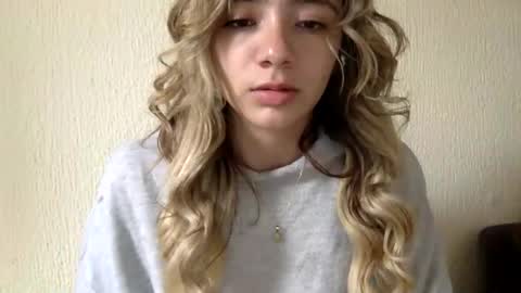 majo_gomezz online show from 03-16-26, 08:24