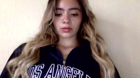 majo_gomezz online show from 03-29-26, 09:37