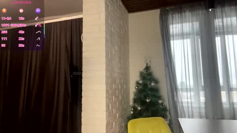 Snapshot of majorieathmann chatting on 01-09-26, 10:18 Kendra online show from 01-09-26, 10:18