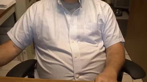 Snapshot of majormike34 chatting on 05-10-26, 12:43 majormike34 online show from 05-10-26, 12:43