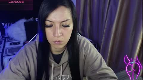 Snapshot of majuu__ chatting on 02-11-26, 11:37 Celeste Bonet online show from 02-11-26, 11:37