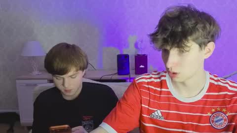 Snapshot of mak1raher chatting on 03-21-26, 08:12 mak1raher online show from 03-21-26, 08:12