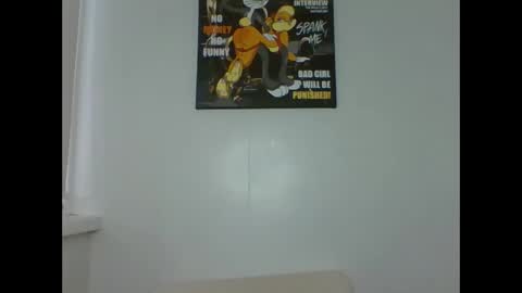 Snapshot of make_mesmile chatting on 10-13-25, 05:51 make_mesmile online show from 10-13-25, 05:51