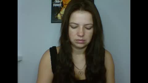 Snapshot of make_mesmile chatting on 10-19-25, 06:14 make_mesmile online show from 10-19-25, 06:14