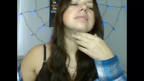 Snapshot of make_mesmile chatting on 11-06-25, 07:09 make_mesmile online show from 11-06-25, 07:09