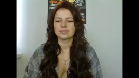 Snapshot of make_mesmile chatting on 11-26-25, 06:58 make_mesmile online show from 11-26-25, 06:58