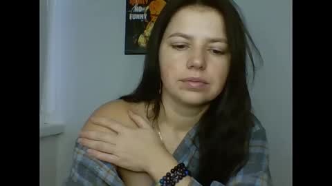 Snapshot of make_mesmile chatting on 12-05-25, 07:17 make_mesmile online show from 12-05-25, 07:17