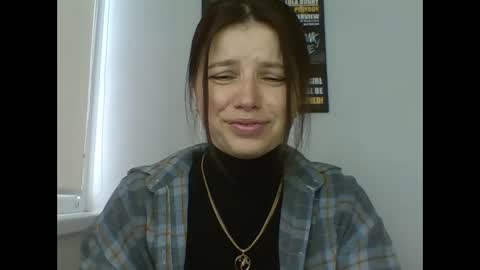 make_mesmile online show from 04-16-26, 06:14