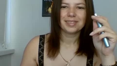 Snapshot of make_mesmile chatting on 06-22-26, 06:21 make_mesmile online show from 06-22-26, 06:21