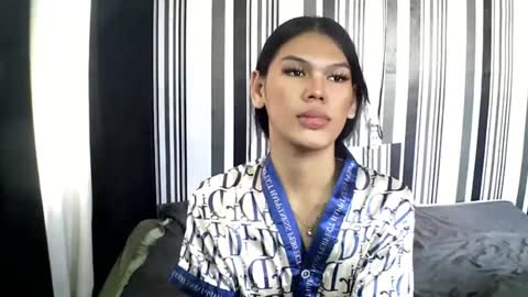 Snapshot of makekeanacum chatting on 03-07-25, 04:02 SWEET KEANA online show from 03-07-25, 04:02