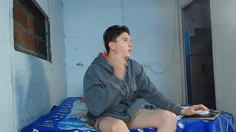 Snapshot of makell_bundchen chatting on 06-05-26, 11:49 makell_bundchen online show from 06-05-26, 11:49