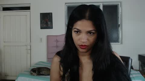 MAKENNAA online show from 04-20-26, 10:40