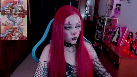 Snapshot of maki33_ chatting on 02-22-26, 09:46 petite clown online show from 02-22-26, 09:46