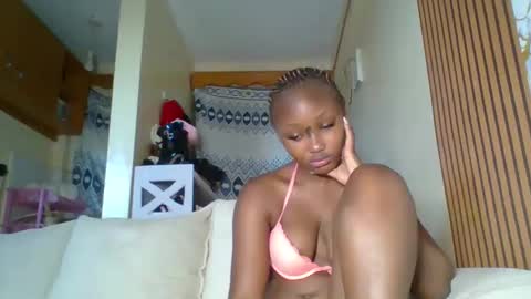 Eva online show from 04-13-26, 01:38