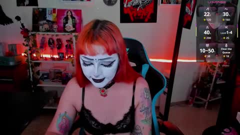 ...  ... online show from 11-13-25, 11:47