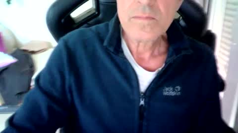 makis8989 online show from 01-17-25, 07:51