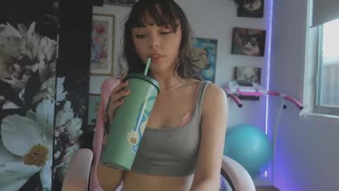 MakiyahBelle online show from 05-07-26, 06:41