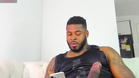 Snapshot of makonneen chatting on 03-03-26, 05:19 Makonnen online show from 03-03-26, 05:19