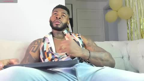 Makonnen online show from 05-27-26, 11:02