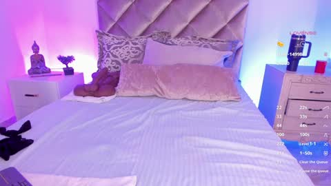 Snapshot of malaia_hills chatting on 12-03-24, 07:33 Call Me Mala online show from 12-03-24, 07:33