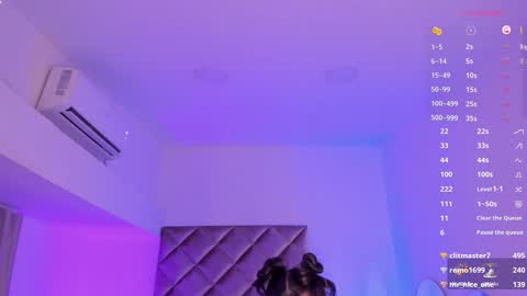 Snapshot of malaia_hills chatting on 12-04-24, 01:47 Call Me Mala online show from 12-04-24, 01:47