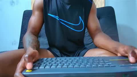 Malcom online show from 10-23-25, 01:16