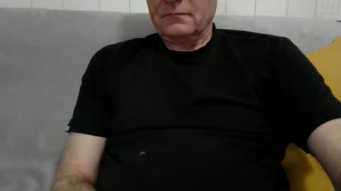 male_toy1 online show from 04-16-26, 06:30