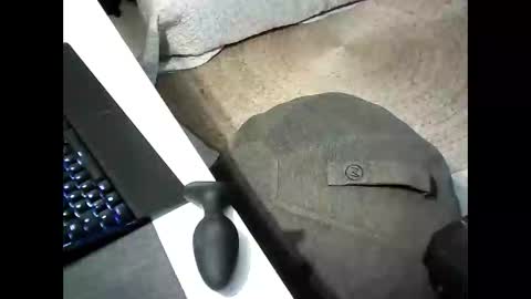 malebitch99999 online show from 10-07-25, 06:21