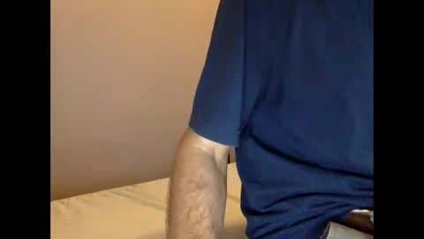 Snapshot of malefrench1 chatting on 10-08-25, 05:10 malefrench1 online show from 10-08-25, 05:10