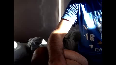 Snapshot of malefrench1 chatting on 10-11-25, 07:51 malefrench1 online show from 10-11-25, 07:51