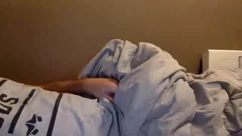 Snapshot of malefrench1 chatting on 11-05-25, 05:51 malefrench1 online show from 11-05-25, 05:51