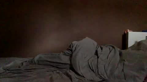 Snapshot of malefrench1 chatting on 11-16-25, 07:25 malefrench1 online show from 11-16-25, 07:25