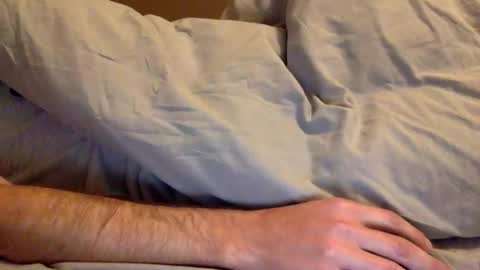 Snapshot of malefrench1 chatting on 11-21-25, 06:39 malefrench1 online show from 11-21-25, 06:39