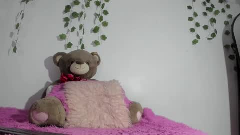 Snapshot of maleja_lovely chatting on 10-05-25, 04:22 Maria online show from 10-05-25, 04:22