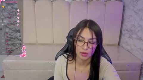 Snapshot of maleja_v_ chatting on 11-29-25, 02:09 Hi Stream 800am to 200pm online show from 11-29-25, 02:09