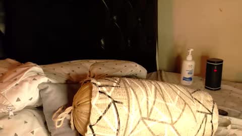 Snapshot of malekthick chatting on 11-29-25, 11:41 malekthick online show from 11-29-25, 11:41