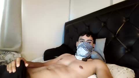 Snapshot of malekthick chatting on 06-28-26, 05:19 malekthick online show from 06-28-26, 05:19