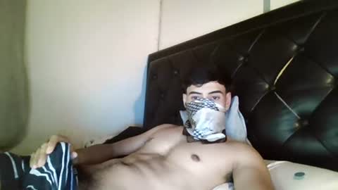 Snapshot of malekthick chatting on 07-28-26, 01:45 malekthick online show from 07-28-26, 01:45